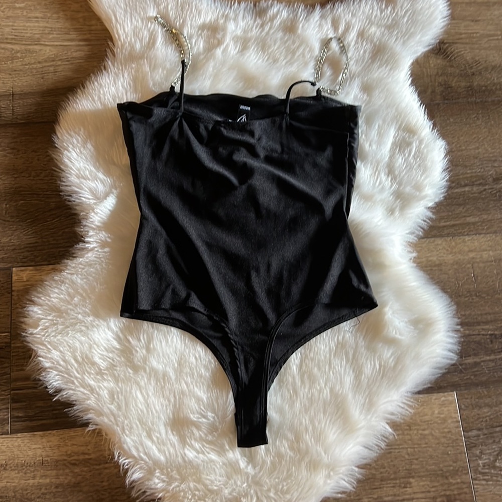 🌼FIR BUNDLE ONLY 🌼Windsor black with rhinestone strap bodysuit - Picture 7 of 10